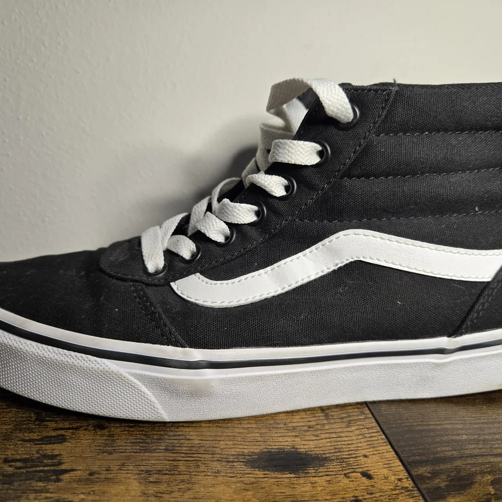 Vans Women's Sz8 SK-8 HI Black and White High-Top Sneakers VERY CLEAN Lace Up - Picture 6 of 10